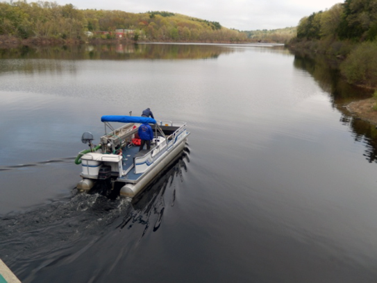 Figure 3 - DASH Boat Entering Oakdale Station